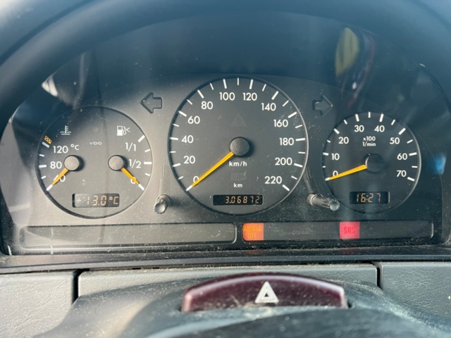 1263068-12 Mercedes-Benz ML 230 Manual, 150hp, 1999