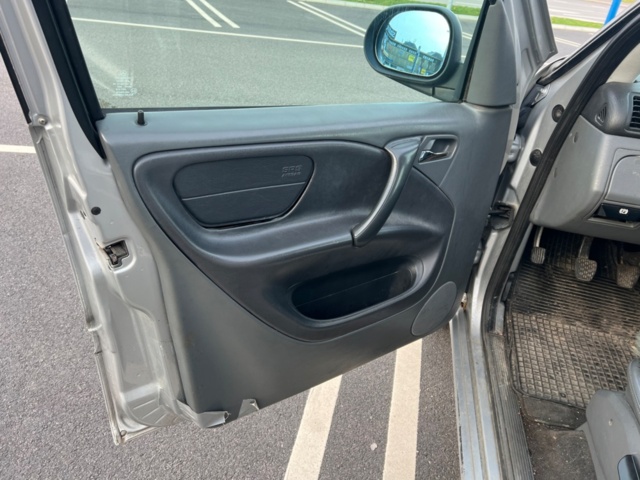 1263068-18 Mercedes-Benz ML 230 Manual, 150hp, 1999