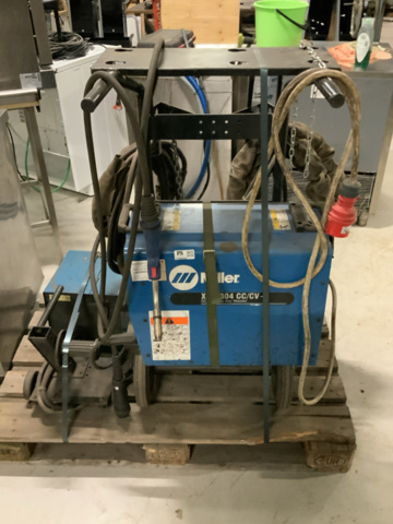 1196908-2 Miller welding XMT 304
