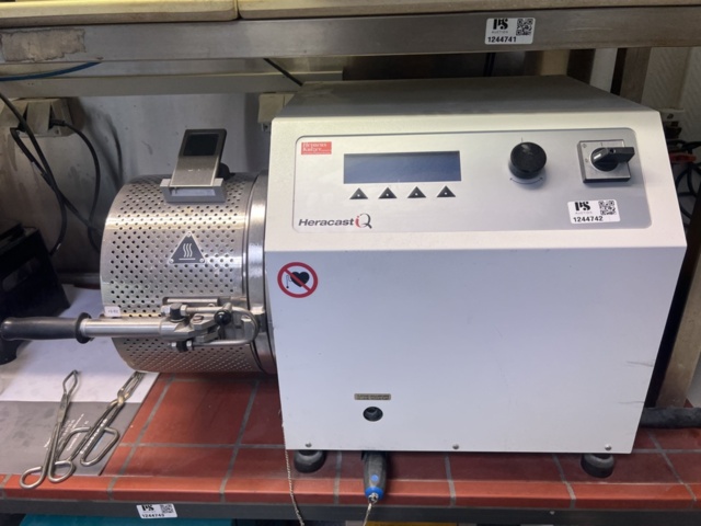 1244742-2 Vacuum press Kulzer Heracast IQ