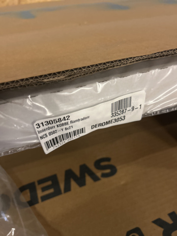 1069010-4 Inner door Kobbe frame wooden door only door