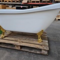 1264581-1 Kristoffer white Bathtub with lion paws sw366