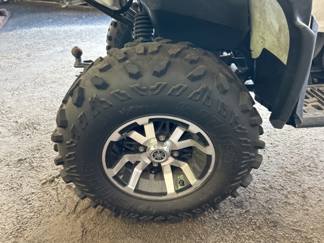 1237720-7 Quad bike Yamaha Grizzly 700 -2018 (repair object)