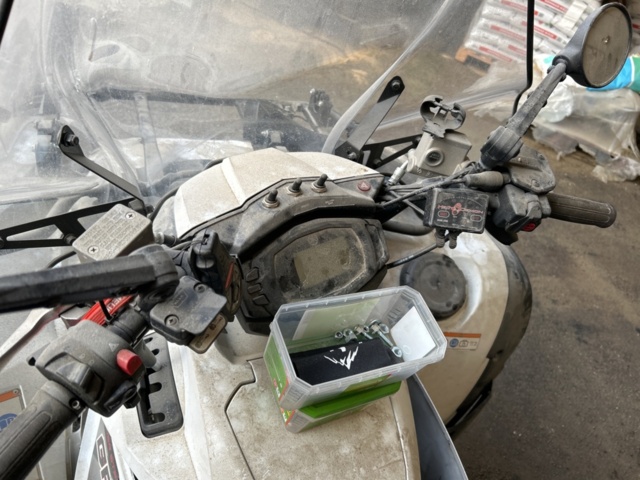 1237720-9 Quad bike Yamaha Grizzly 700 -2018 (repair object)