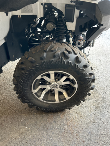 1237720-14 Quad bike Yamaha Grizzly 700 -2018 (repair object)