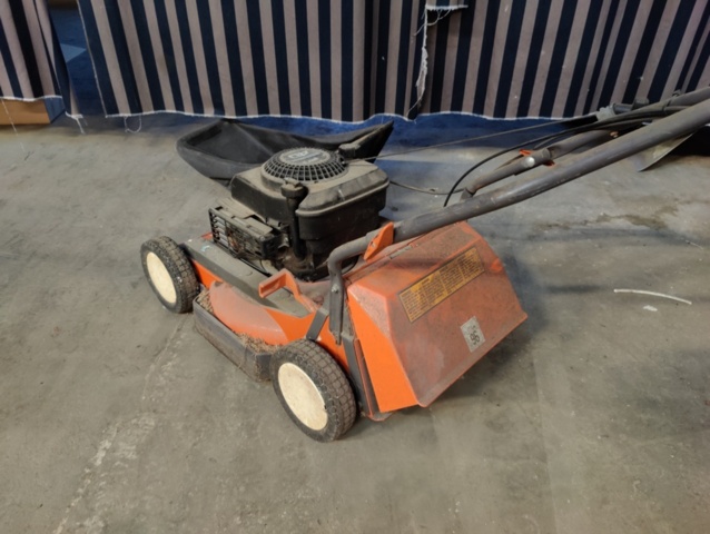1268960-8 Lawnmower Husqvarna Royal 48S
