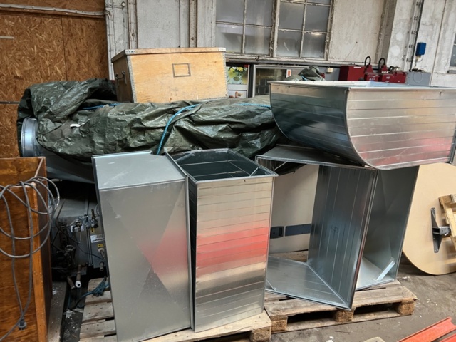 1269012-2 Ventilation unit swegon gold 14c2111