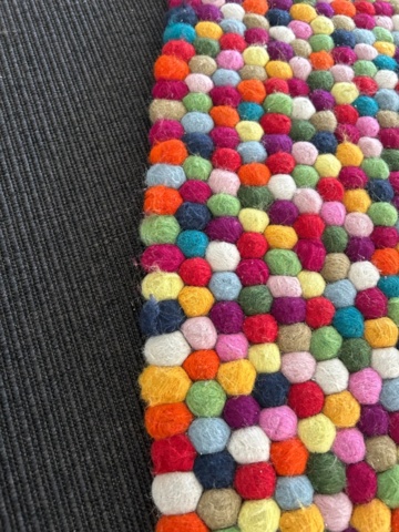 1250509-25 Table and 4 chairs Eames/Vitra - "DAR", carpet HAY