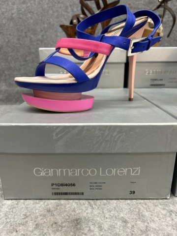 988761-6 Women's shoes 35-41 - Gianmarco Lorenzi approx. 28 pairs