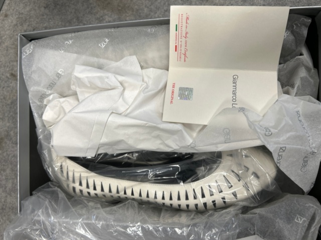 988761-16 Women's shoes 35-41 - Gianmarco Lorenzi approx. 28 pairs