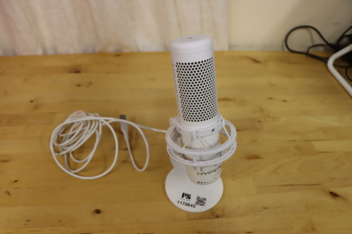 1173845-1 Hyper Quadcast S microphone