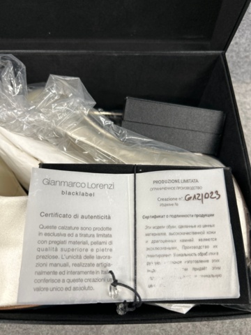 1224726-5 1 pair Gianmarco Lorenzi black label size 40