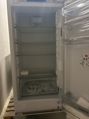 1250591-9 Refrigerator and freezer integrated Siemens