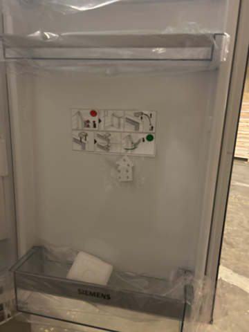 1250591-10 Refrigerator and freezer integrated Siemens