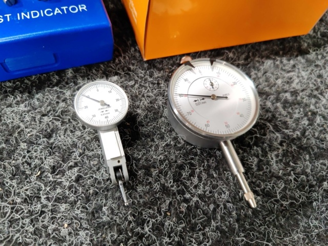1270268-2 Indicator clock and rocker indicator