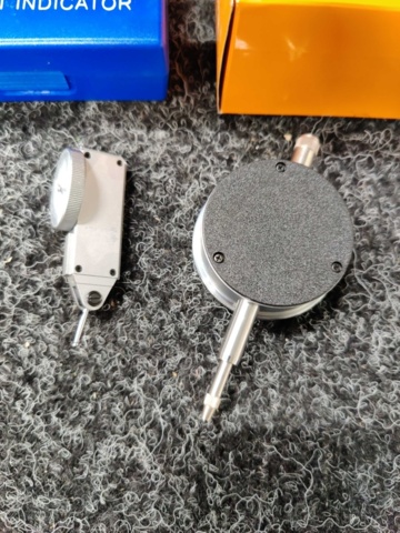 1270268-4 Indicator clock and rocker indicator