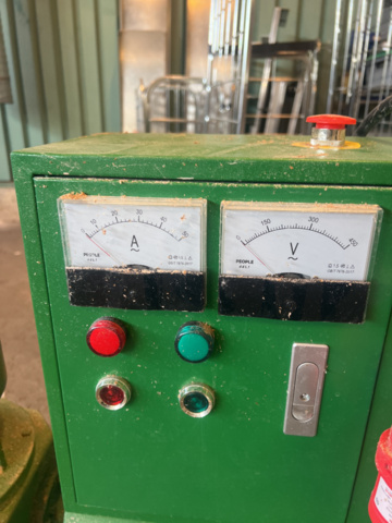 1270683-11 Pellet press SK-200E