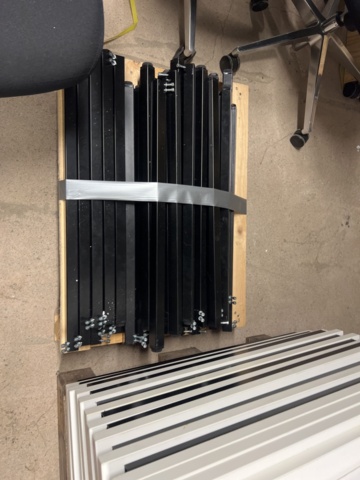 1248568-2 The storage room - Clothes hangers and various details