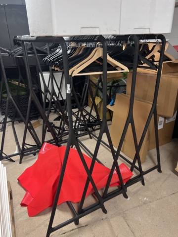 1248568-8 The storage room - Clothes hangers and various details