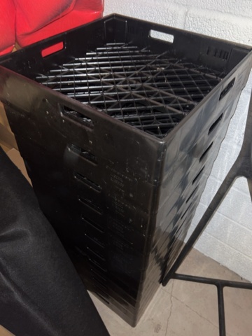 1248568-14 The storage room - Clothes hangers and various details