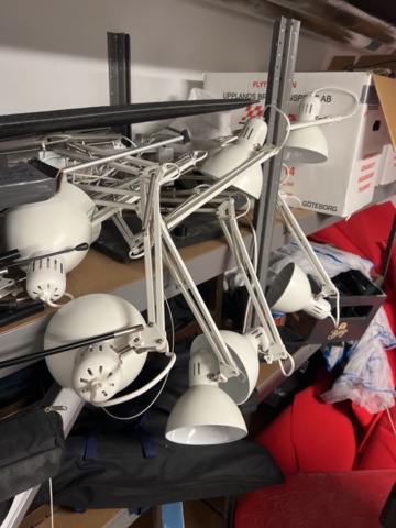 1248568-15 The storage room - Clothes hangers and various details