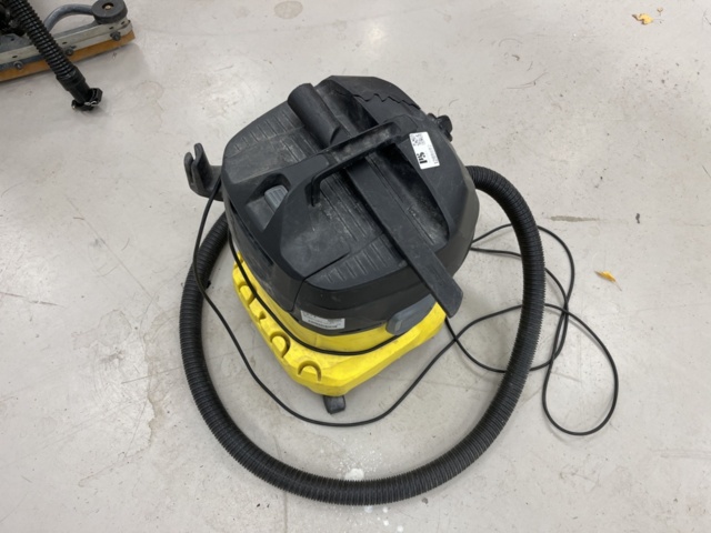 1269697-3 Vacuum cleaner Kärcher KNT 4