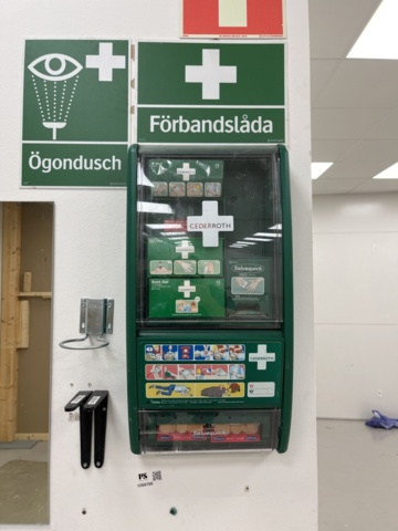 1269700-1 First aid station - Cederroth