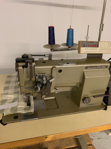 1261912-4 Sewing machine Mitsubishi LT2-250