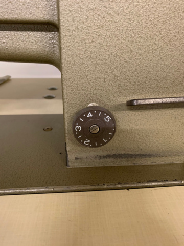 1261912-14 Sewing machine Mitsubishi LT2-250