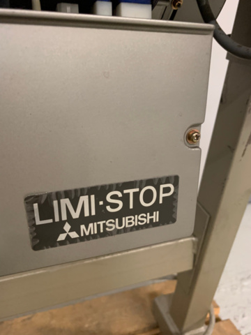 1261912-18 Sewing machine Mitsubishi LT2-250