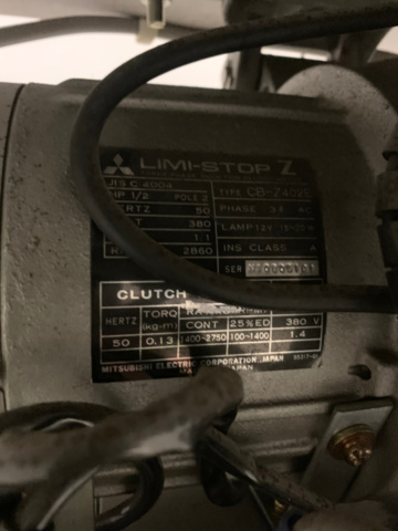 1261912-20 Sewing machine Mitsubishi LT2-250