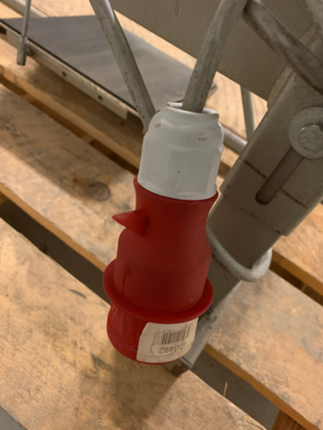 1261912-27 Sewing machine Mitsubishi LT2-250