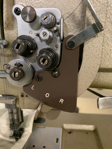 1261912-29 Sewing machine Mitsubishi LT2-250