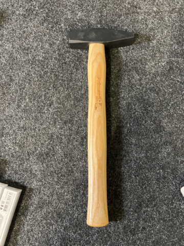 1272703-8 Hammer, bit chisel set, blade knife, mandrel, rubber hammer, etc