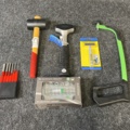 1272704-1 Hacksaw, chisel set, mandrel, rubber hammer, etc