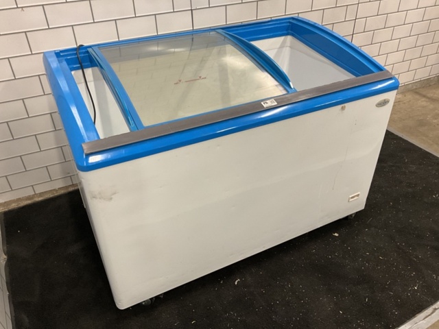 1206875-7 Freezer box on wheels