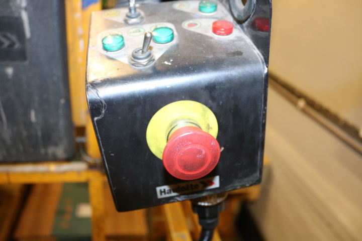 1265086-12 Scissor lift Haulotte Compact 10N (Renovation object)