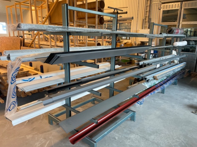 3 double-sided branch racks with contents - PS Auction - We value the ...