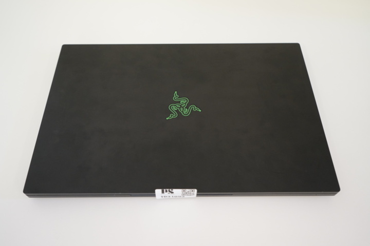 1031093-1 Razer Blade Pro 17 Gaming Laptop - 2021