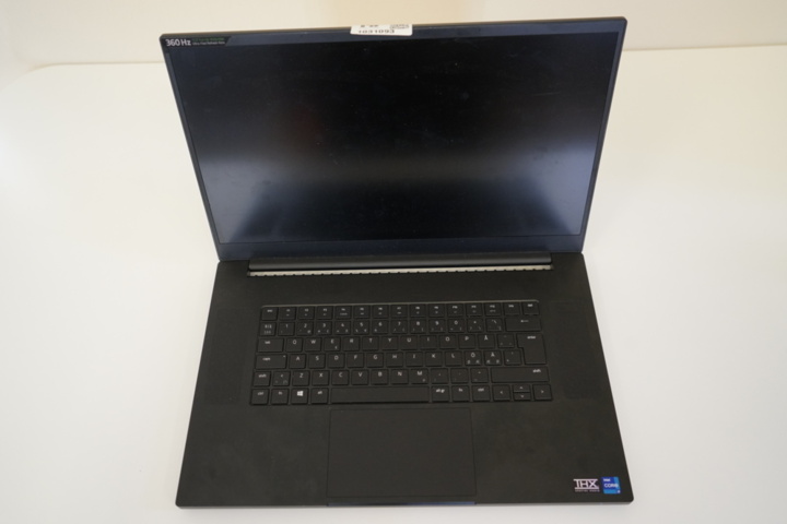1031093-2 Razer Blade Pro 17 Gaming Laptop - 2021