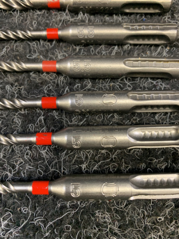 1273144-4 Assortment of hammer drills Hilti