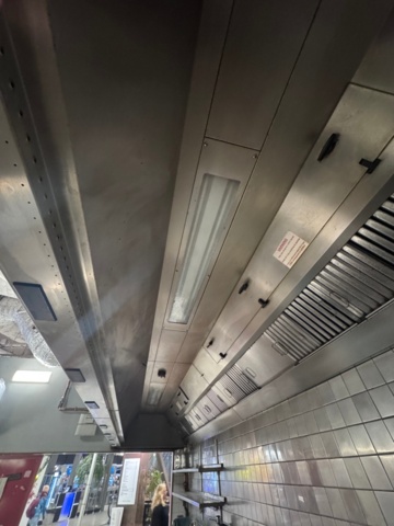 1240528-2 Halton ventilation hood with UV light and built-in fan unit, 550 cm -2013