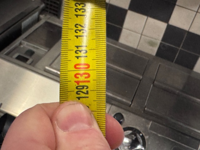 1240528-9 Halton ventilation hood with UV light and built-in fan unit, 550 cm -2013