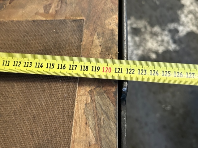 1249155-12 Material bench for pallets