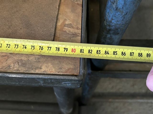 1249155-13 Material bench for pallets