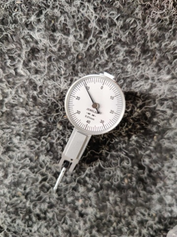 1270267-8 Measuring stand with indicator clock and rocker indicator