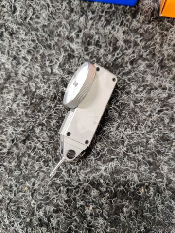 1270267-9 Measuring stand with indicator clock and rocker indicator