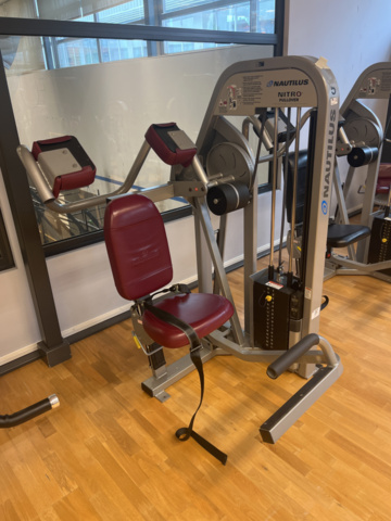 1251815-8 Back machine - Nautilus Nitro PRO Pullover