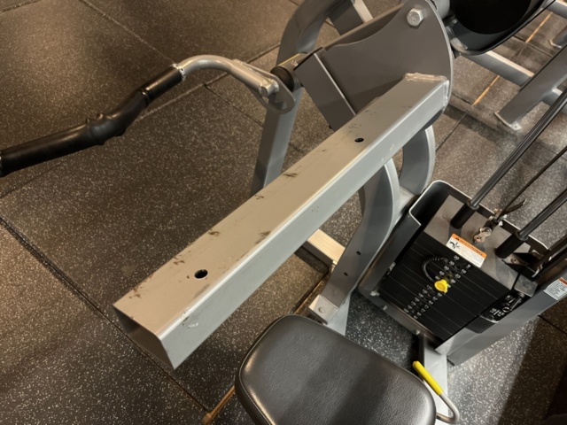 1269724-5 Biceps curls - Nautilus Nitro Preacher Curl
