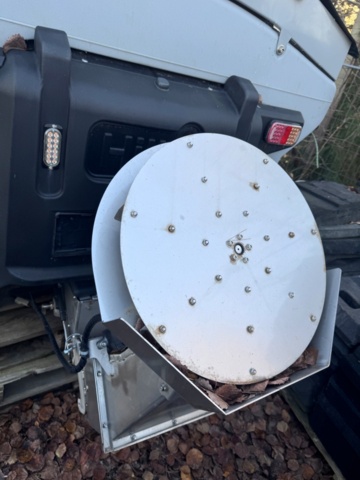 1240557-13 Sand and salt spreader Hilltip IceStriker 2100A - 2019